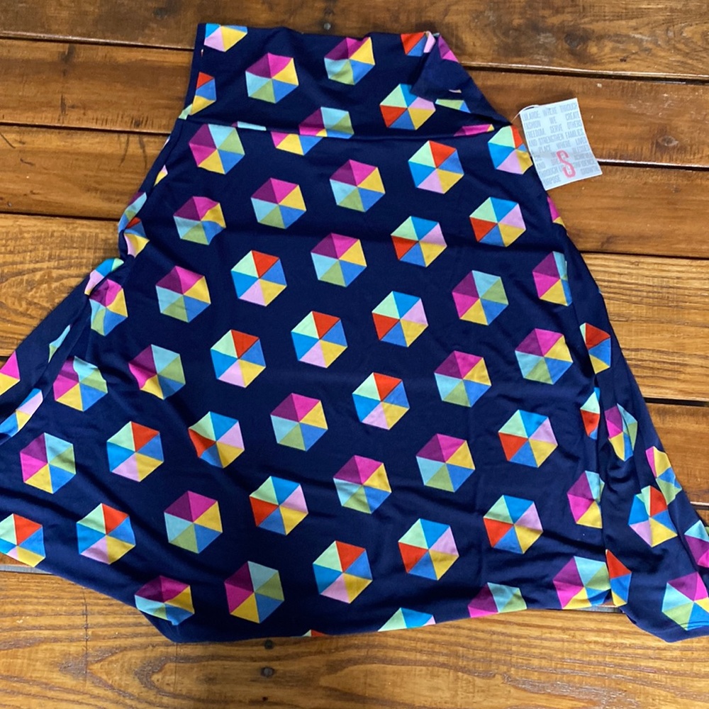 LuLaRoe Azure Navy Skirt with Geometric Print